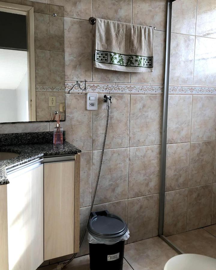 Quarto Privado Em Residencia No Coracao De Foz - Casa E Banheiro Compartilhado Foz do Iguaçu Eksteriør billede